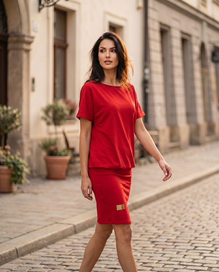 Melissa relaxed stretch dress in red, sunlit street