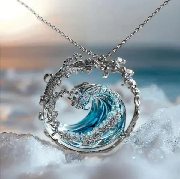 Women's Ocean-Inspired Resin Pendant Necklace - Everyday Elegance