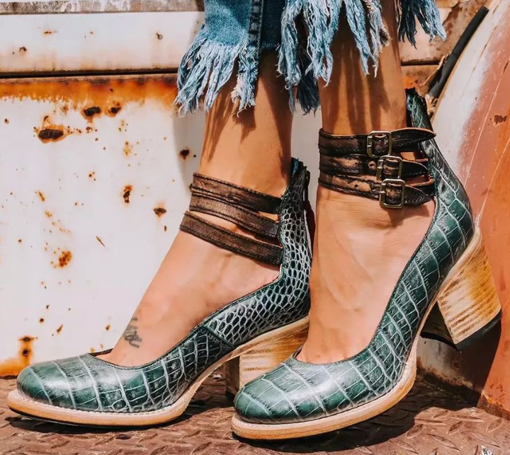 Women's Vintage Buckle-Strap Block Heels - Retro Charm & Comfort