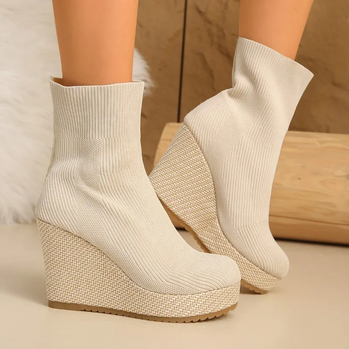 Women's Bellastra Knit Platform Heels - Sleek & Bold Everyday Style