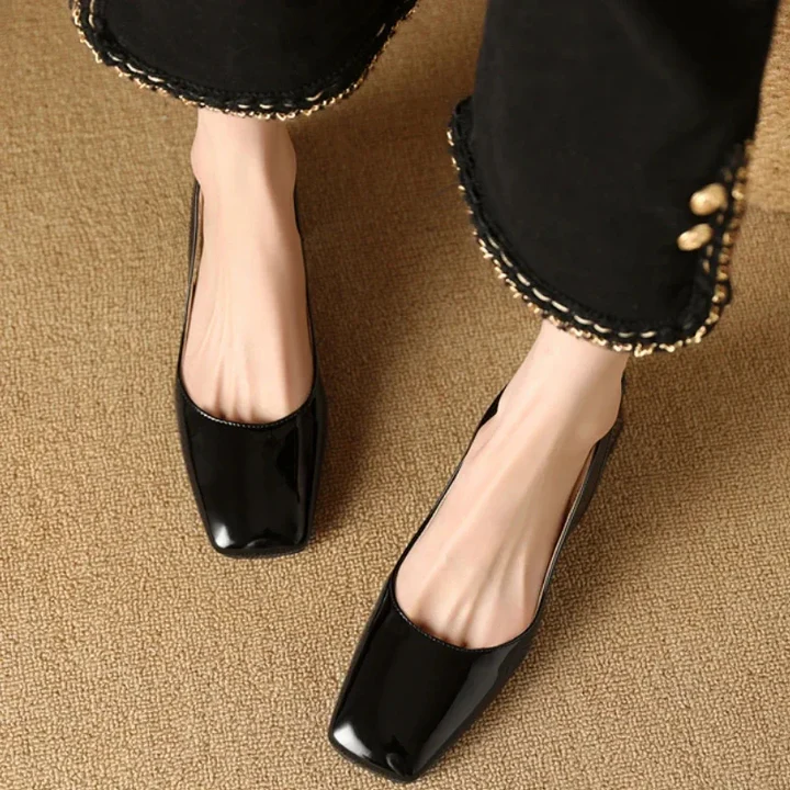 Women's Faux Leather Slingback Heel - Day to Night Comfort