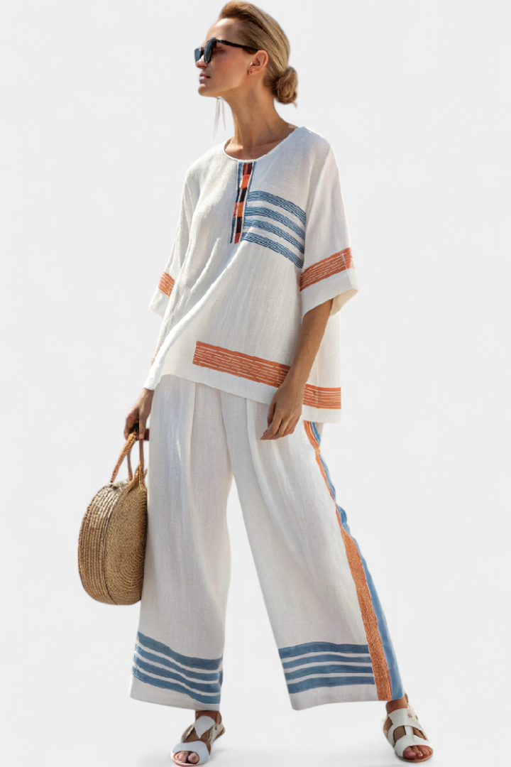 Women's Striped Two-Piece Set - Breezy Everyday Elegance
