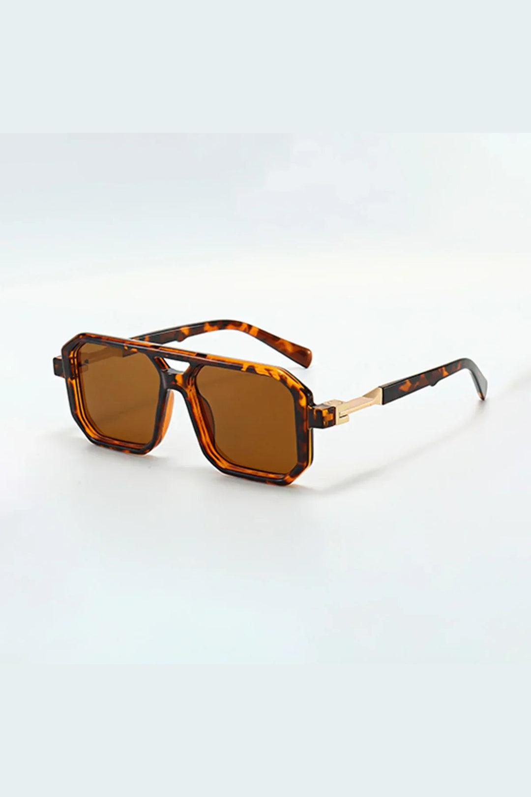 Men's Leopard Print Sunglasses – UV400 Lightweight Angular Frames