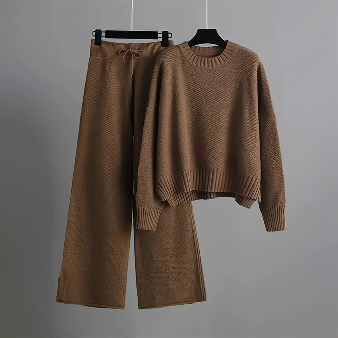 Women's Soft Knit Loungewear Set – Relaxed Jumper & Wide-Leg Trousers