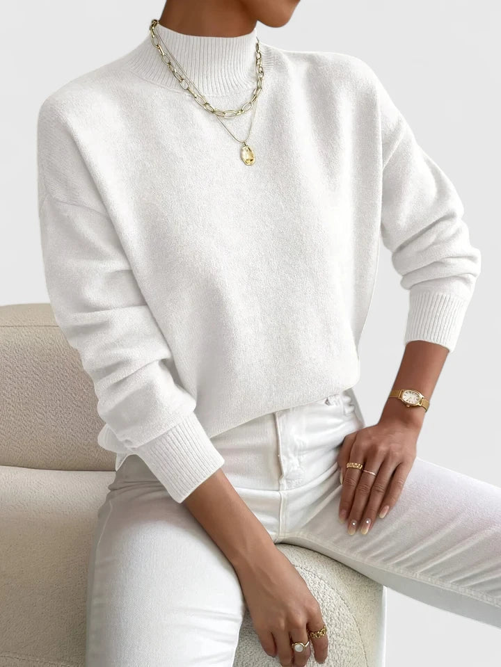 Women's Classic Chic Sweater - Effortless Everyday Elegance