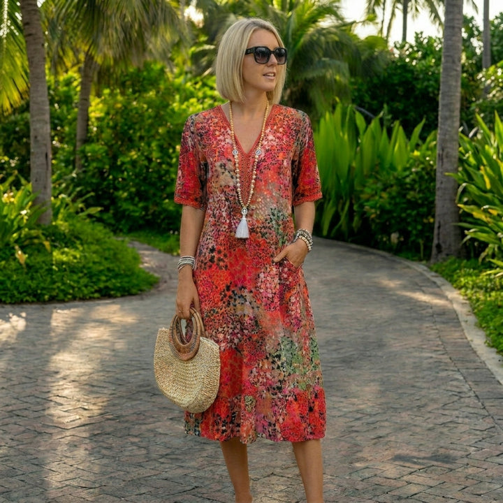 Women's Sculpted Waist Dress - Flowing Silhouette for a Flattering