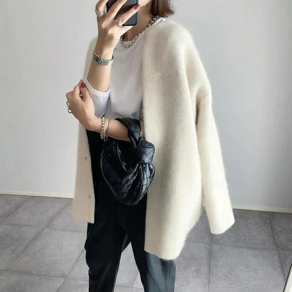 Women's Lilly Elegant Cardigan - All-Season Layering Piece