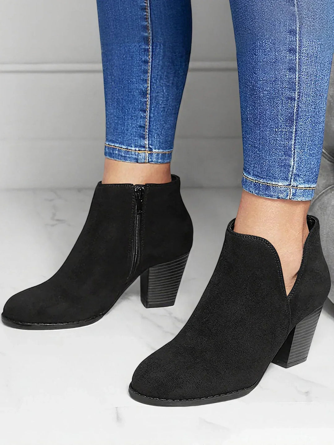 Women's Pointed Suede-Effect Ankle Boot - Versatile Everyday Style