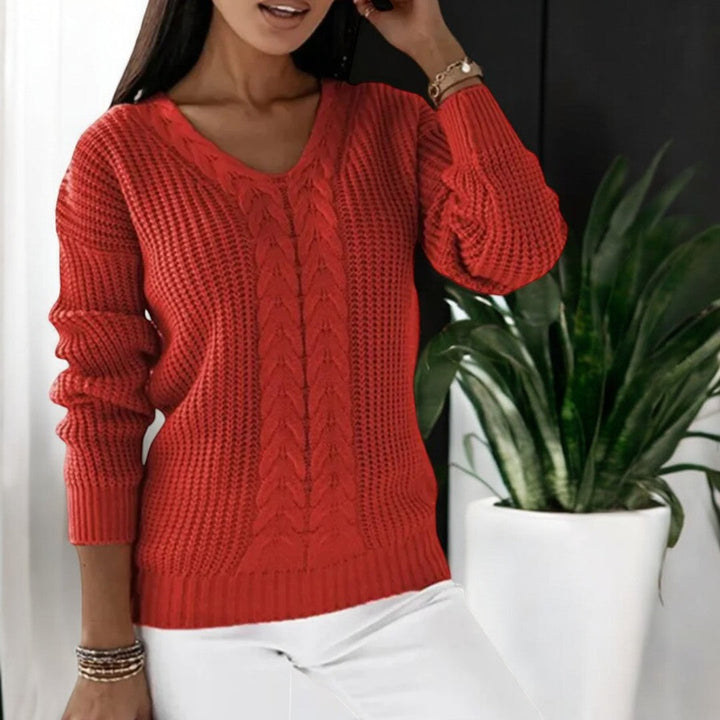 Women's Knitted Sweater - Cozy Cable Knit for Everyday Elegance