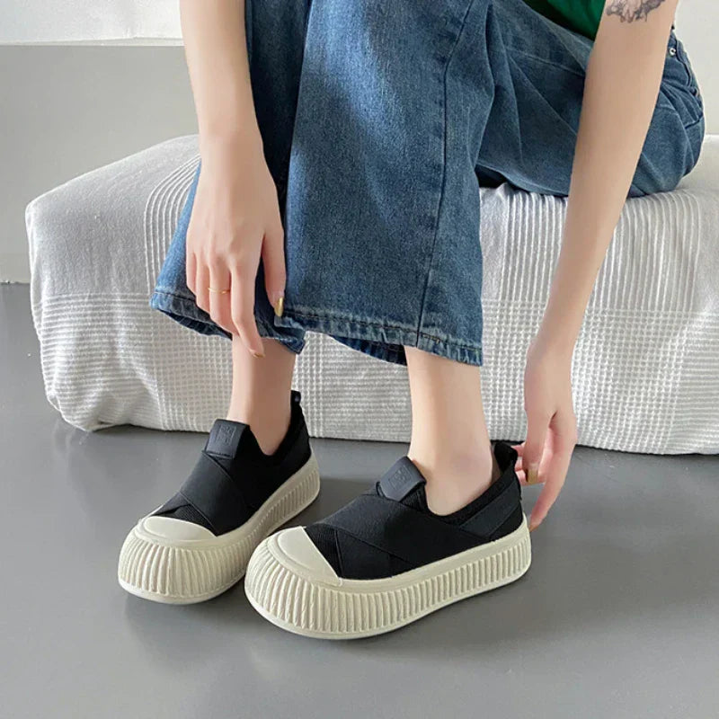 Cortona Cross-Band Sneakers