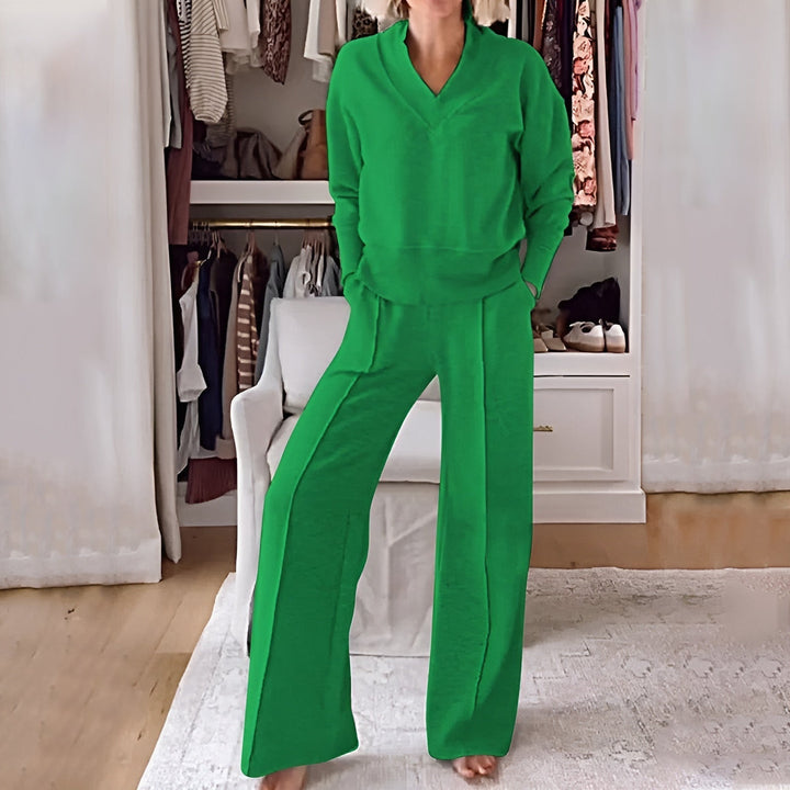Women's Comfortable Two-Piece Tracksuit - Casual Lounge Set