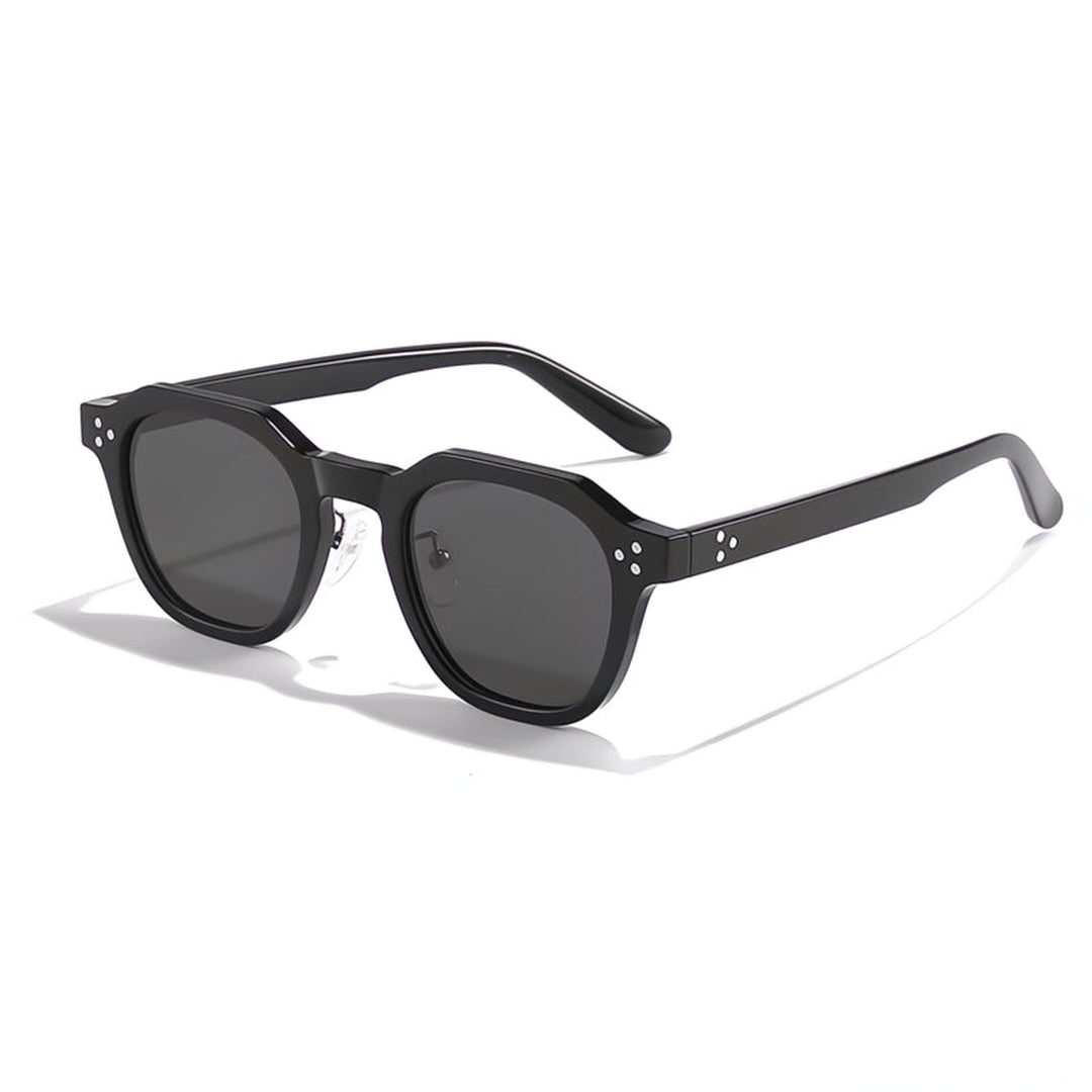 Men's Zenith Polarised Sunglasses – UV400 Lightweight Frame – view 3