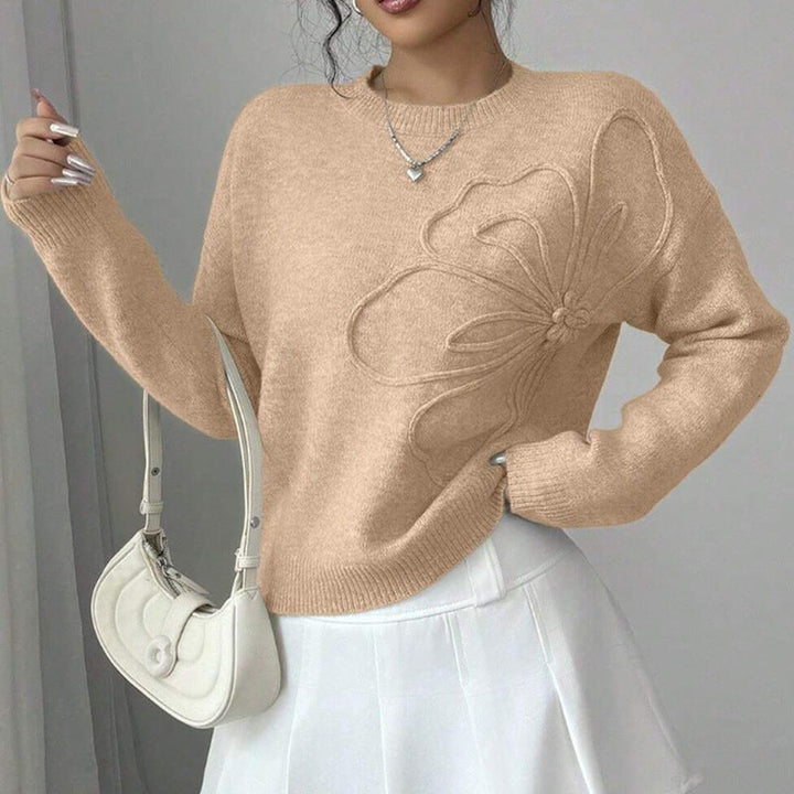 Women's Floral Knit Jumper – Relaxed Crew Neck Everyday Knit – Light Beige