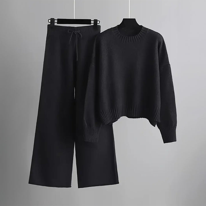 Women's Soft Knit Loungewear Set – Relaxed Jumper & Wide-Leg Trousers – Black