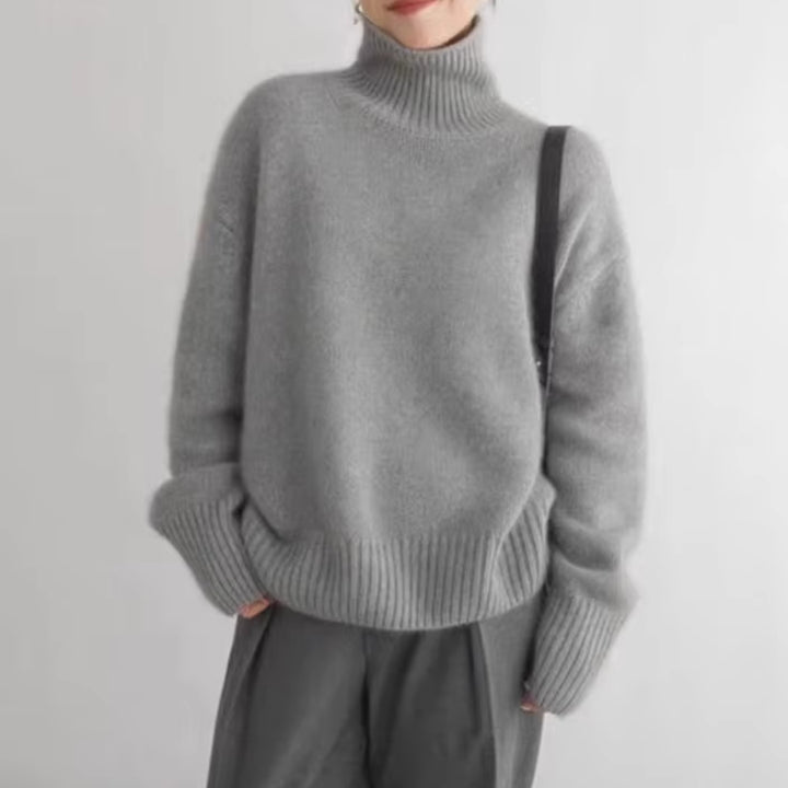 Women's Cashmere Roll Neck Jumper – Oversized Chunky Knit – view 7