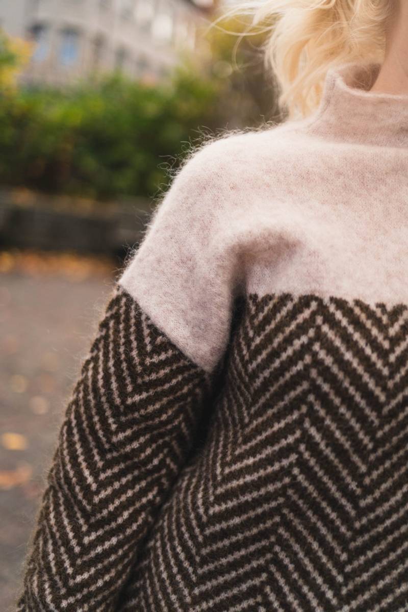 Women's Sabrina Wool Blend Knit Sweater - Cozy Winter Style