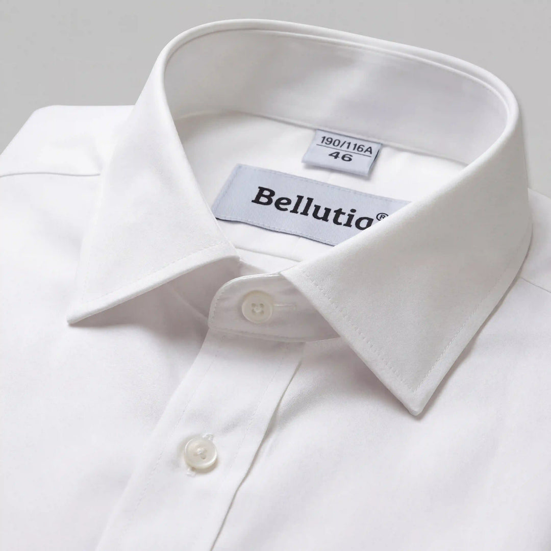 Women's Fitted Wrinkle-Free Blouse - Effortless Style